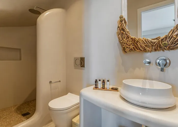 Aeolos Erato فيلة