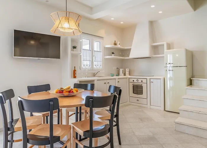 فيلة Aeolos Erato Agkidia